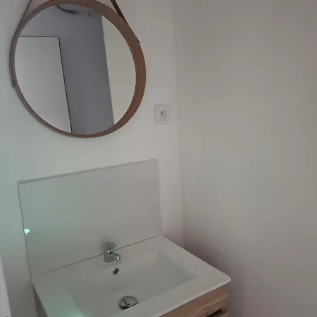 Centre 2 Ou 4 Personnes * Pont-Saint-Pierre